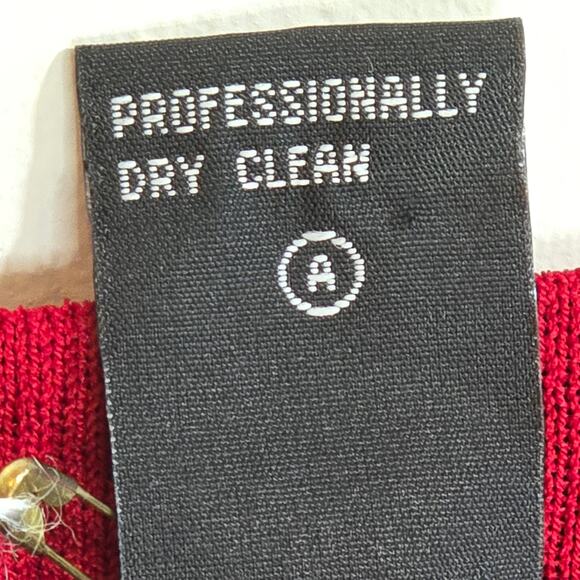 Don Caster Women's Pull On Skirt. Size Medium. - Picture 4 of 5